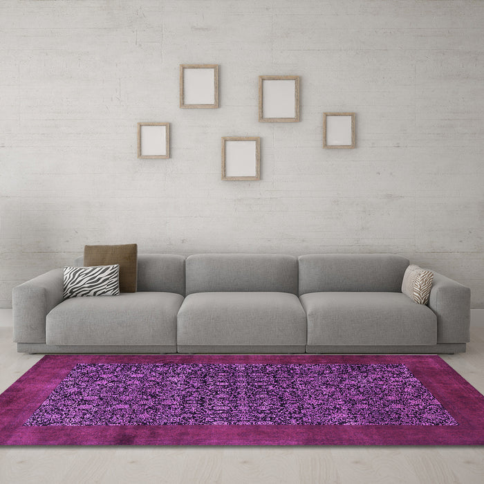 Machine Washable Persian Purple Traditional Area Rugs in a Living Room, wshtr2105pur