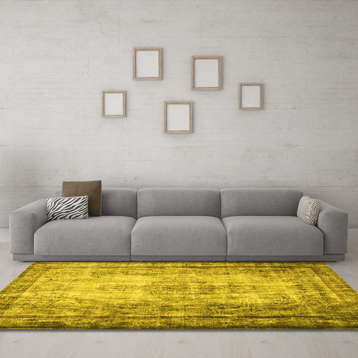 Machine Washable Persian Yellow Traditional Rug in a Living Room, wshtr2106yw