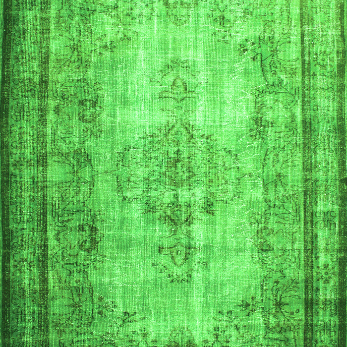 Serging Thickness of Machine Washable Persian Green Traditional Area Rugs, wshtr2106grn