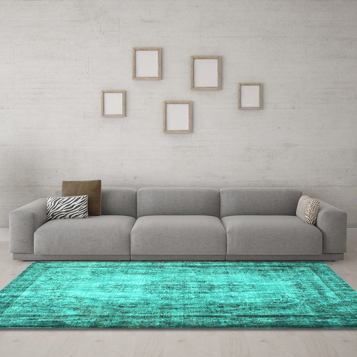 Machine Washable Persian Turquoise Traditional Area Rugs in a Living Room,, wshtr2106turq
