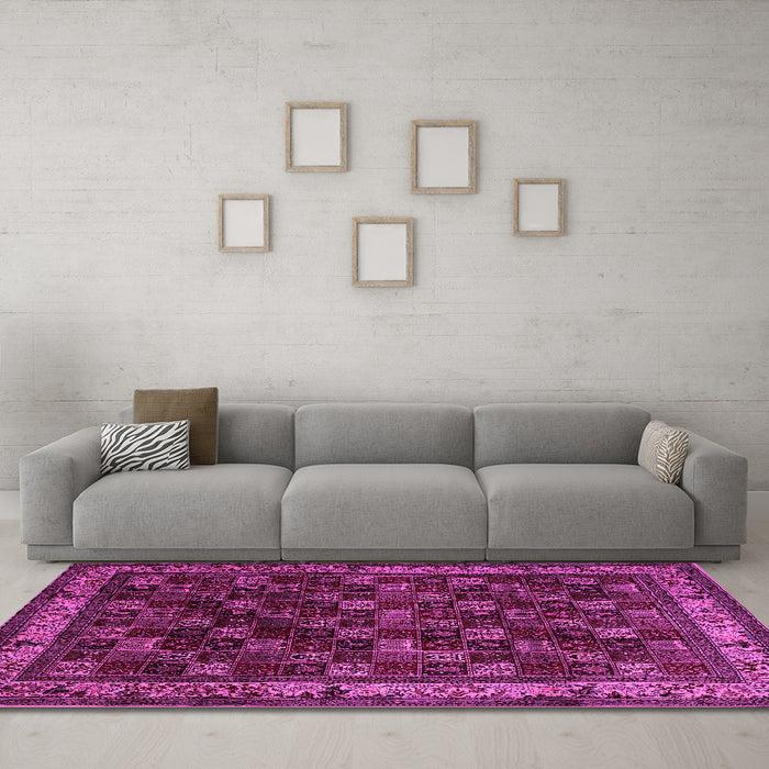 Machine Washable Persian Pink Traditional Rug in a Living Room, wshtr210pnk