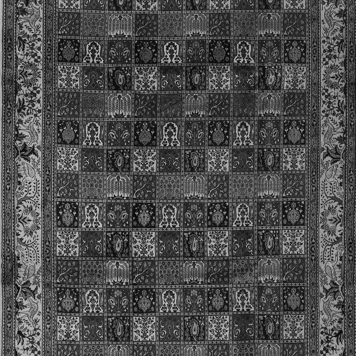 Serging Thickness of Machine Washable Persian Gray Traditional Rug, wshtr210gry