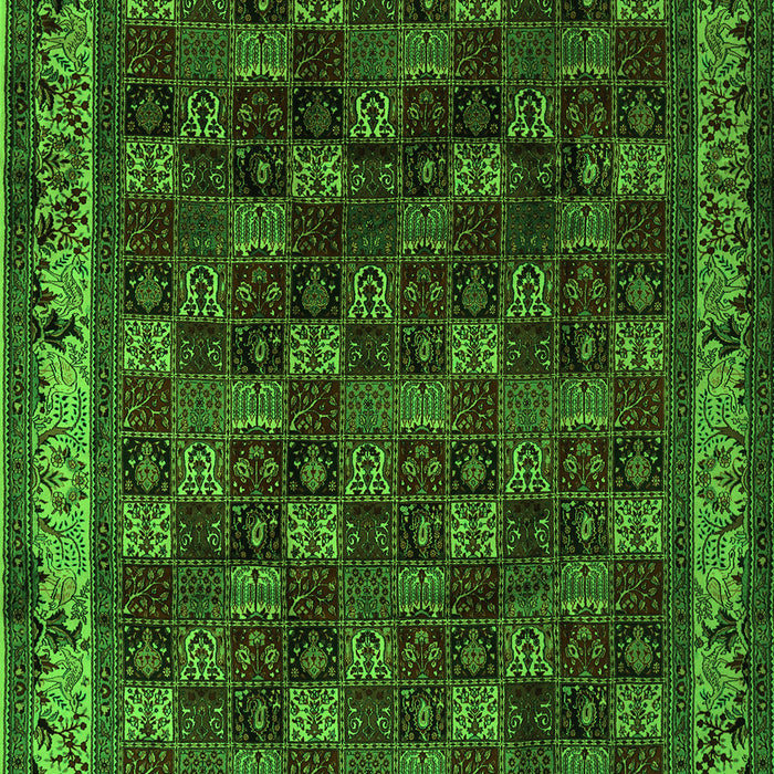 Serging Thickness of Machine Washable Persian Green Traditional Area Rugs, wshtr210grn