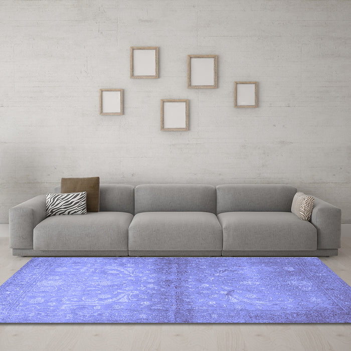 Machine Washable Persian Blue Traditional Rug in a Living Room, wshtr2112blu