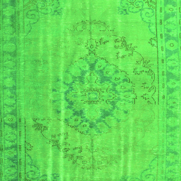 Serging Thickness of Machine Washable Persian Green Traditional Area Rugs, wshtr2113grn