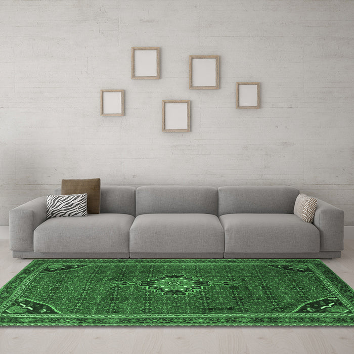 Machine Washable Persian Emerald Green Traditional Area Rugs in a Living Room,, wshtr2117emgrn