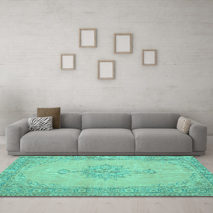 Machine Washable Persian Turquoise Traditional Area Rugs in a Living Room,, wshtr2121turq