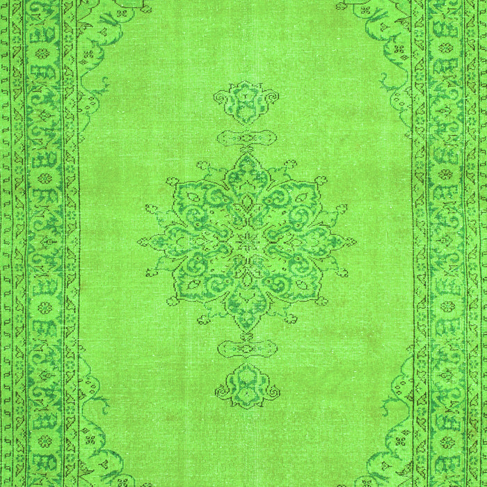 Serging Thickness of Machine Washable Persian Green Traditional Area Rugs, wshtr2121grn