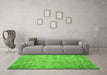 Machine Washable Persian Green Traditional Area Rugs in a Living Room,, wshtr2127grn