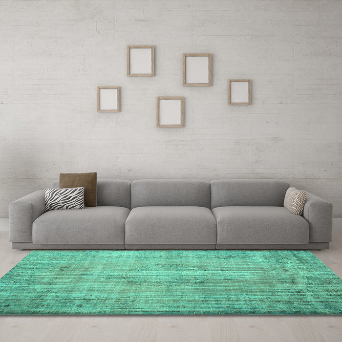Machine Washable Persian Turquoise Traditional Area Rugs in a Living Room,, wshtr2127turq