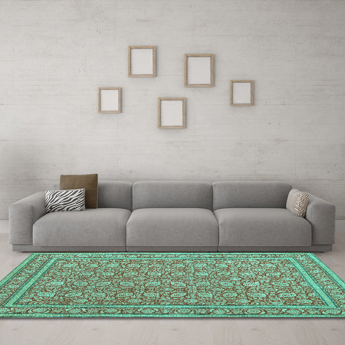 Machine Washable Persian Turquoise Traditional Area Rugs in a Living Room,, wshtr212turq