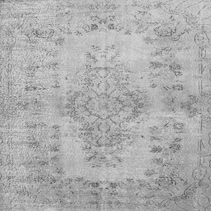 Round Machine Washable Persian Gray Traditional Rug, wshtr2130gry