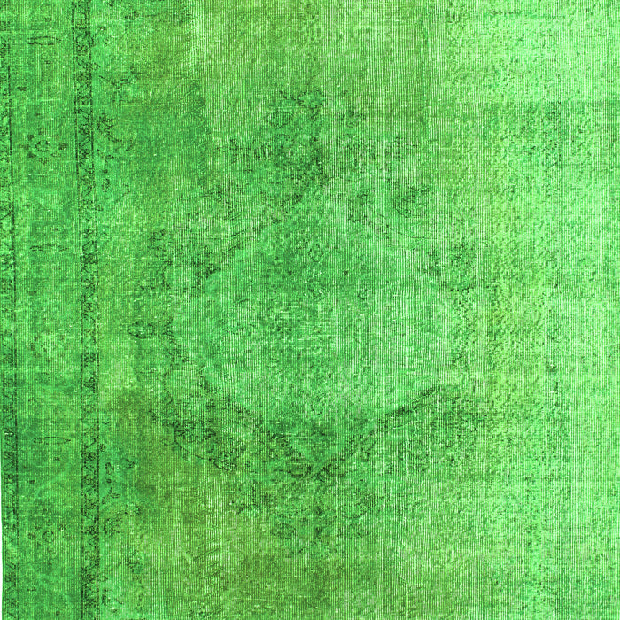 Serging Thickness of Machine Washable Persian Green Traditional Area Rugs, wshtr2141grn