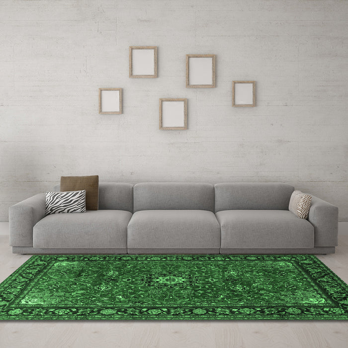 Machine Washable Medallion Emerald Green Traditional Area Rugs in a Living Room,, wshtr2142emgrn