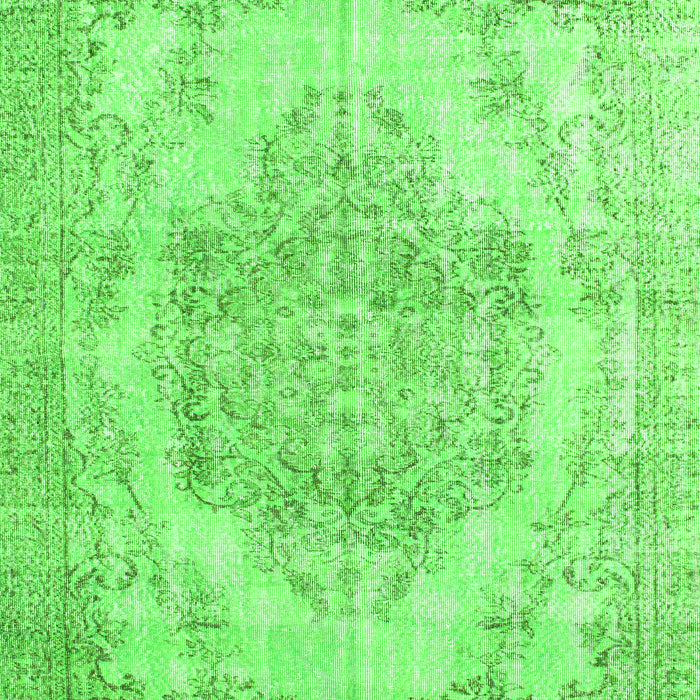 Serging Thickness of Machine Washable Persian Green Traditional Area Rugs, wshtr2147grn