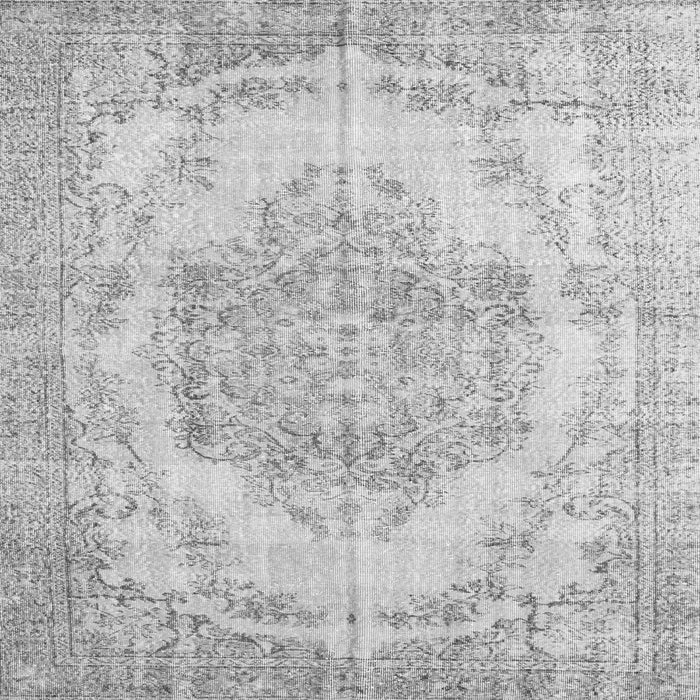 Round Machine Washable Persian Gray Traditional Rug, wshtr2147gry