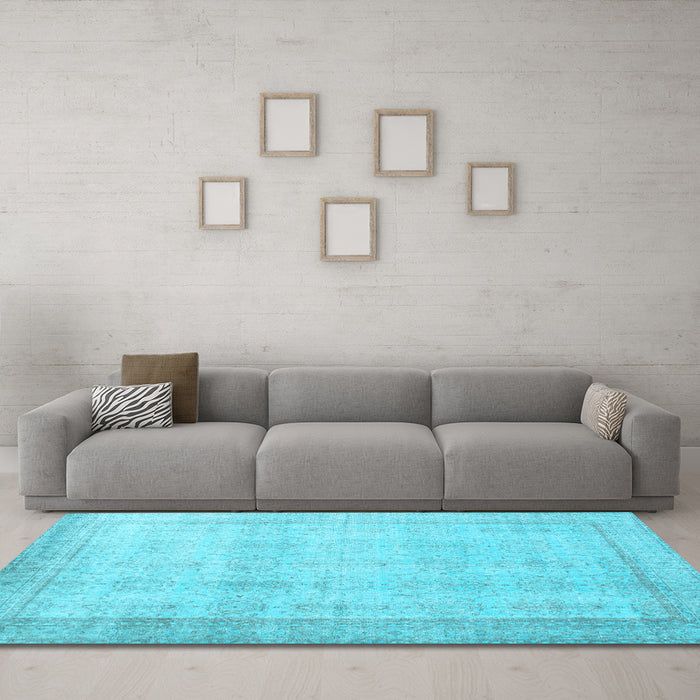 Machine Washable Persian Light Blue Traditional Rug in a Living Room, wshtr2148lblu