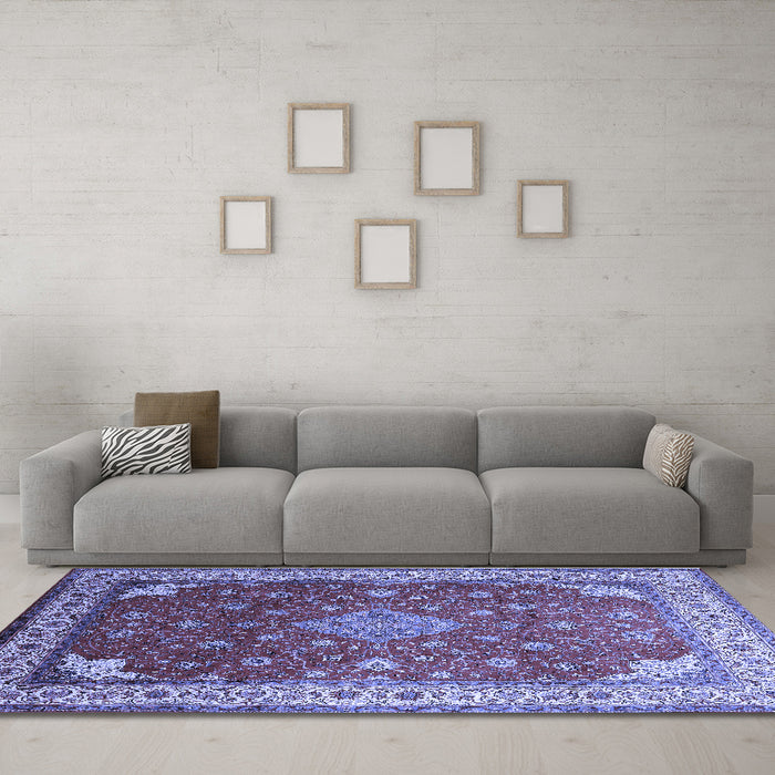 Machine Washable Medallion Blue Traditional Rug in a Living Room, wshtr214blu