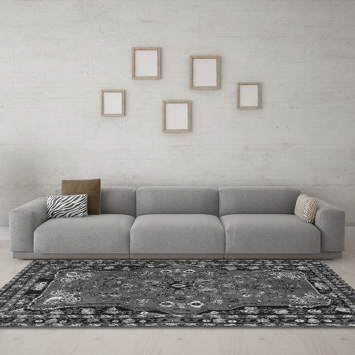 Machine Washable Persian Gray Traditional Rug in a Living Room,, wshtr2152gry
