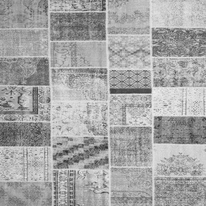 Serging Thickness of Patchwork Gray Transitional Rug, tr2155gry