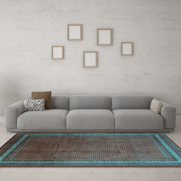 Machine Washable Persian Light Blue Traditional Rug in a Living Room, wshtr215lblu