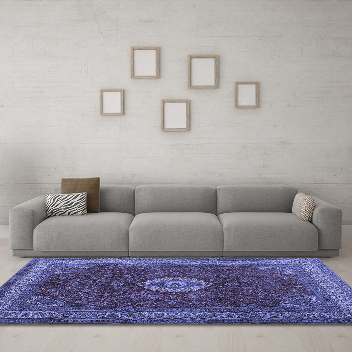 Machine Washable Persian Blue Traditional Rug in a Living Room, wshtr2165blu