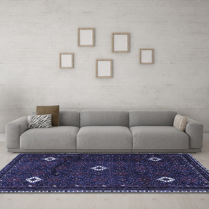 Machine Washable Persian Blue Traditional Rug in a Living Room, wshtr2167blu