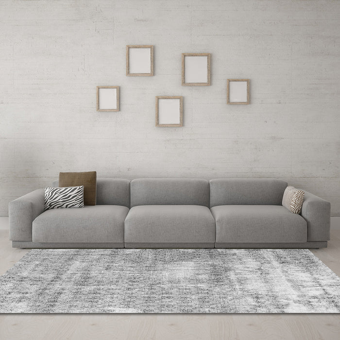 Machine Washable Persian Gray Traditional Rug in a Living Room,, wshtr216gry
