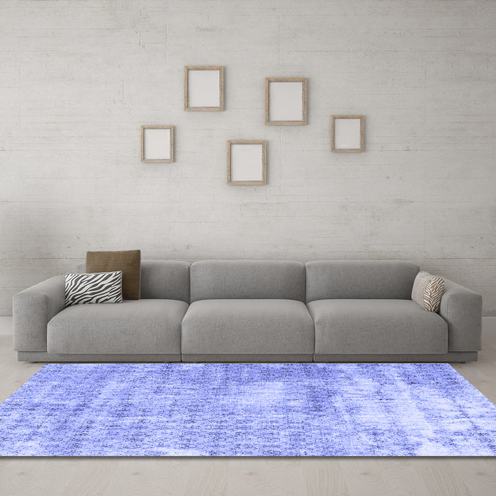 Machine Washable Persian Blue Traditional Rug in a Living Room, wshtr216blu