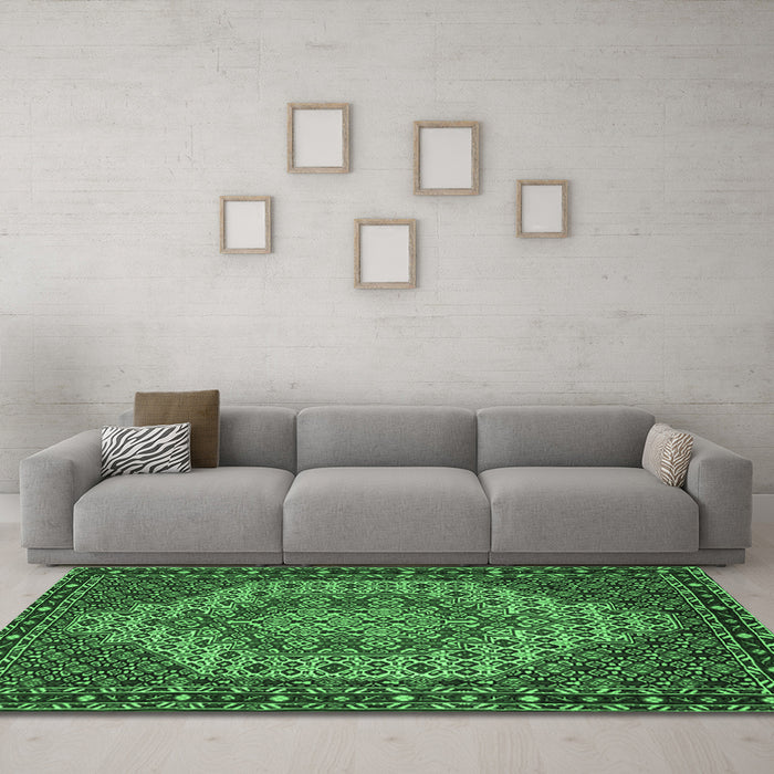 Machine Washable Persian Emerald Green Traditional Area Rugs in a Living Room,, wshtr2171emgrn