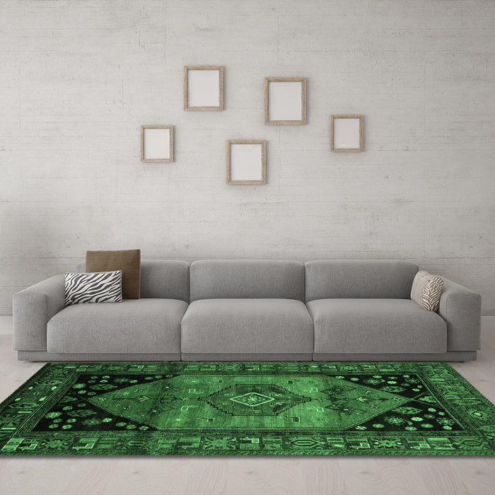Machine Washable Persian Emerald Green Traditional Area Rugs in a Living Room,, wshtr217emgrn