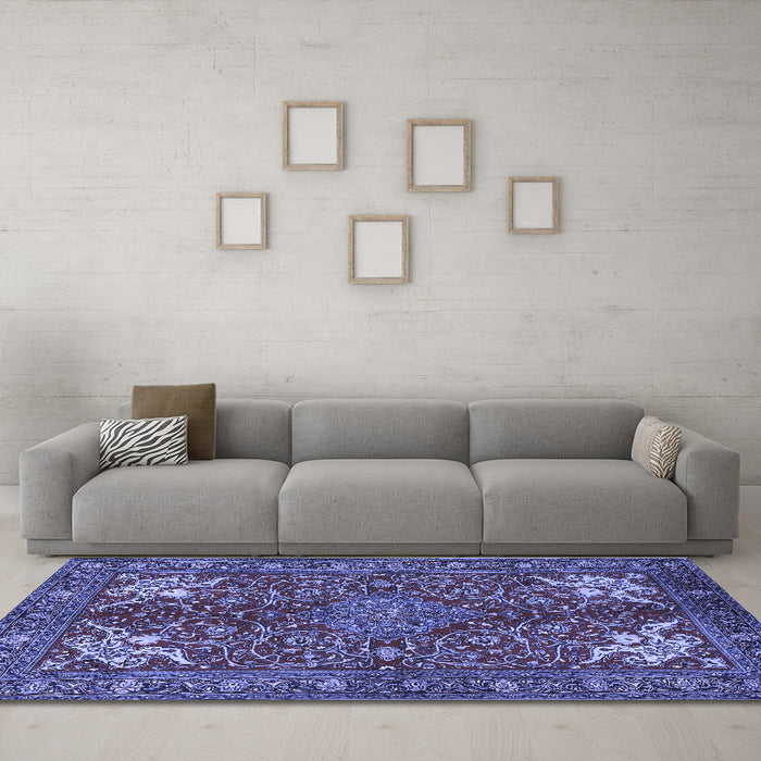 Machine Washable Persian Blue Traditional Rug in a Living Room, wshtr2181blu