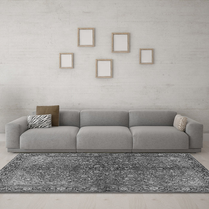Machine Washable Persian Gray Traditional Rug in a Living Room,, wshtr2182gry
