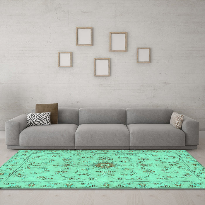 Machine Washable Persian Turquoise Traditional Area Rugs in a Living Room,, wshtr2183turq