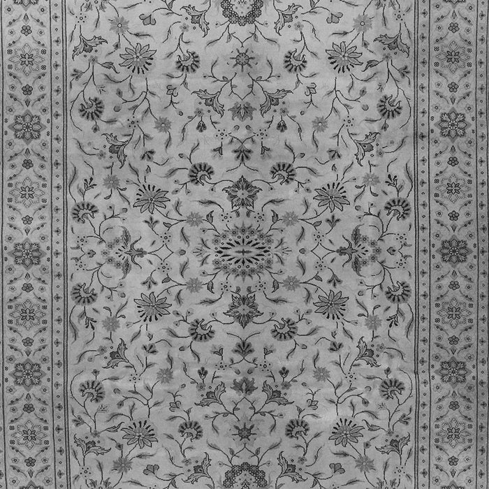 Serging Thickness of Machine Washable Persian Gray Traditional Rug, wshtr2184gry