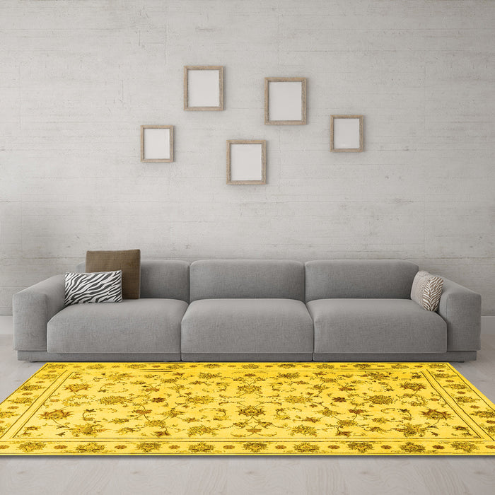Machine Washable Persian Yellow Traditional Rug in a Living Room, wshtr2185yw
