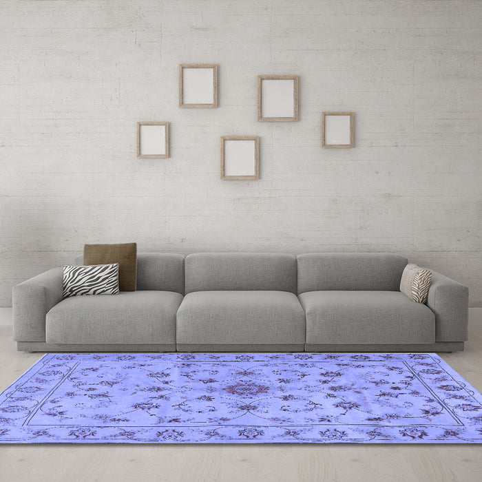 Machine Washable Persian Blue Traditional Rug in a Living Room, wshtr2189blu