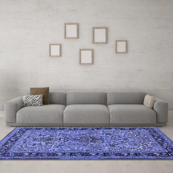 Machine Washable Persian Blue Traditional Rug in a Living Room, wshtr2191blu