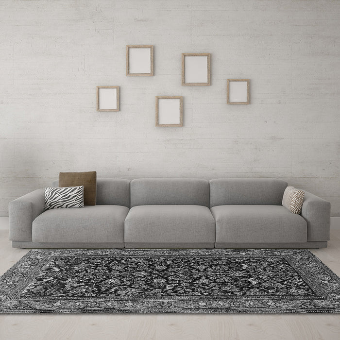 Machine Washable Persian Gray Traditional Rug in a Living Room,, wshtr2192gry