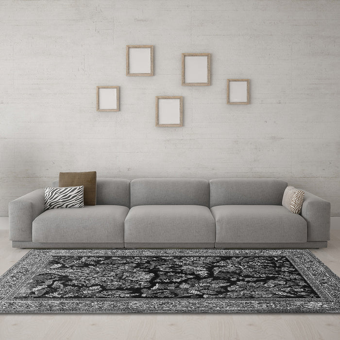 Machine Washable Persian Gray Traditional Rug in a Living Room,, wshtr2193gry