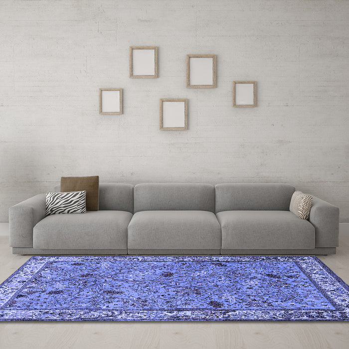 Machine Washable Animal Blue Traditional Rug in a Living Room, wshtr2196blu