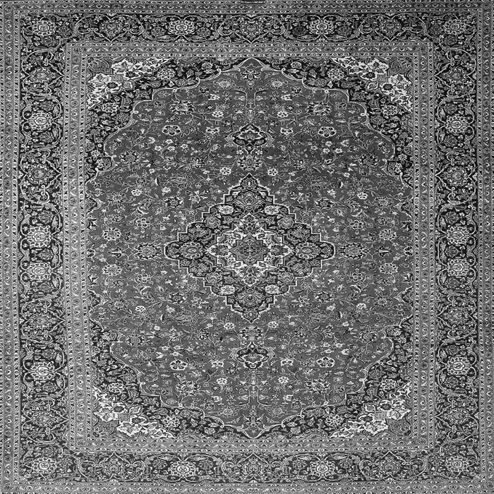 Serging Thickness of Medallion Gray Traditional Rug, tr219gry