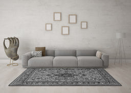 Machine Washable Animal Gray Traditional Rug in a Living Room,, wshtr2200gry