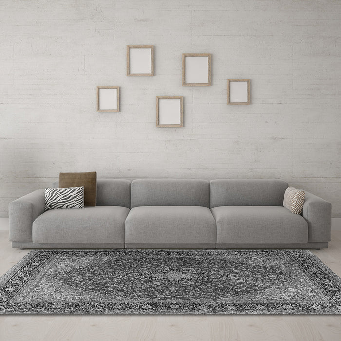 Machine Washable Persian Gray Traditional Rug in a Living Room,, wshtr2205gry