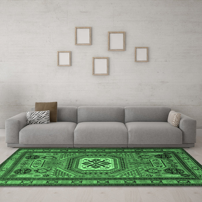 Machine Washable Persian Emerald Green Traditional Area Rugs in a Living Room,, wshtr2208emgrn