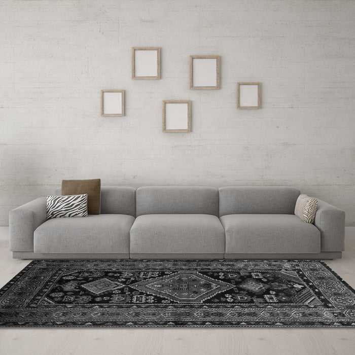 Machine Washable Persian Gray Traditional Rug in a Living Room,, wshtr220gry
