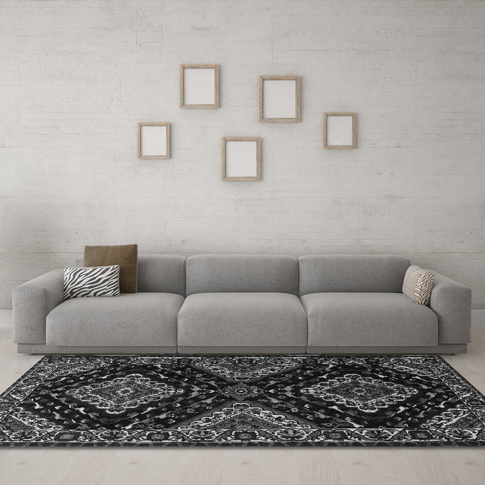 Machine Washable Persian Gray Traditional Rug in a Living Room,, wshtr2210gry