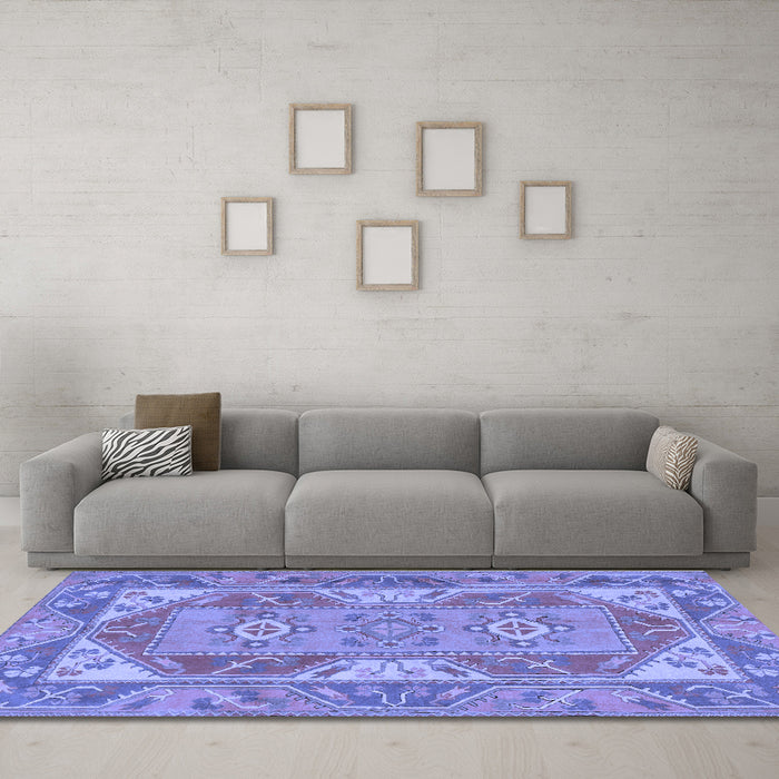 Machine Washable Oriental Blue Traditional Rug in a Living Room, wshtr2212blu
