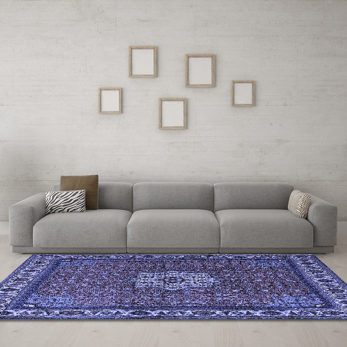 Machine Washable Persian Blue Traditional Rug in a Living Room, wshtr2218blu