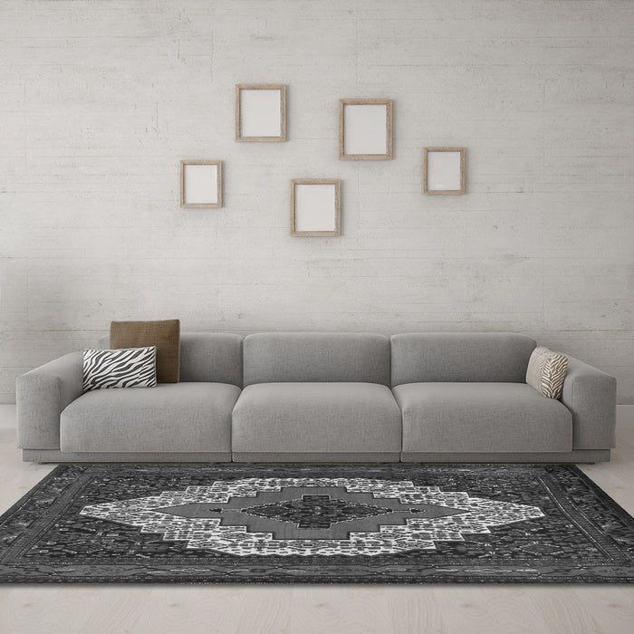 Machine Washable Persian Gray Traditional Rug in a Living Room,, wshtr2229gry
